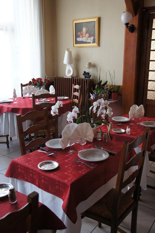 Hotel Le Commerce Bagnères-de-Bigorre Εξωτερικό φωτογραφία